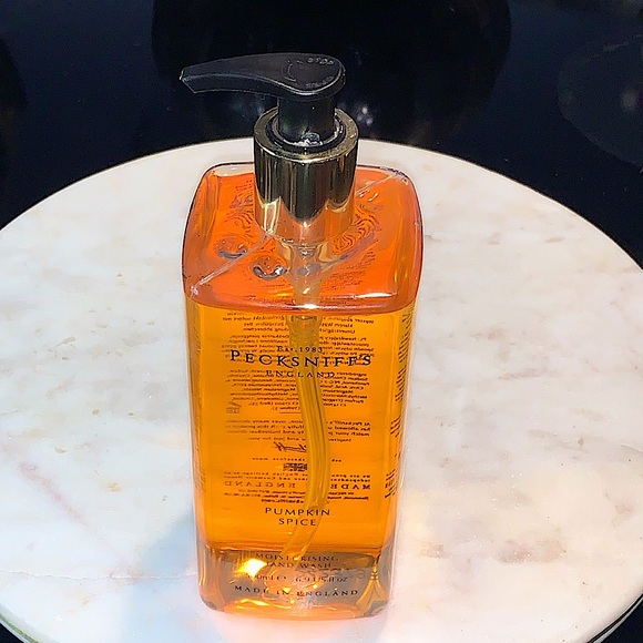 PECKSNIFF’S ENGLAND MOISTURISING HAND WASH PUMPKIN SPICE 16.9 FL OZ - Picture 3 of 5